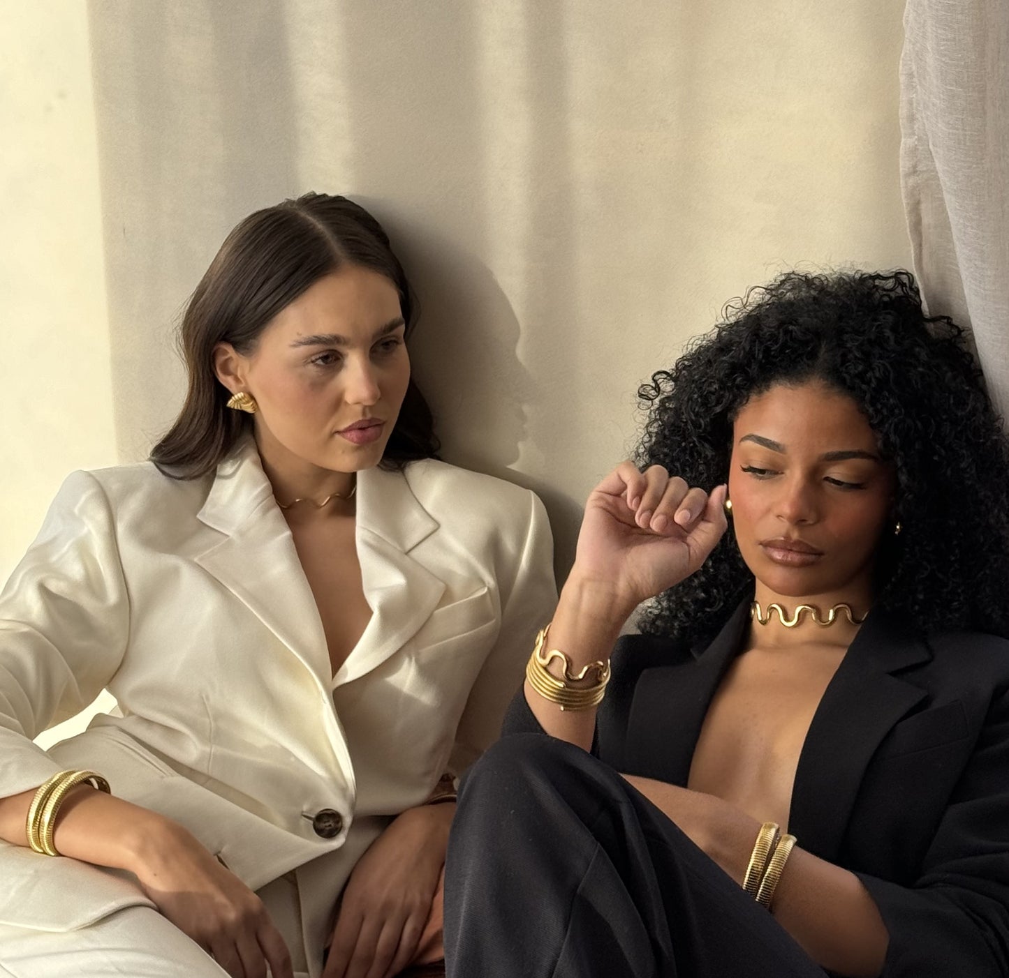 Porter Earrings Gold