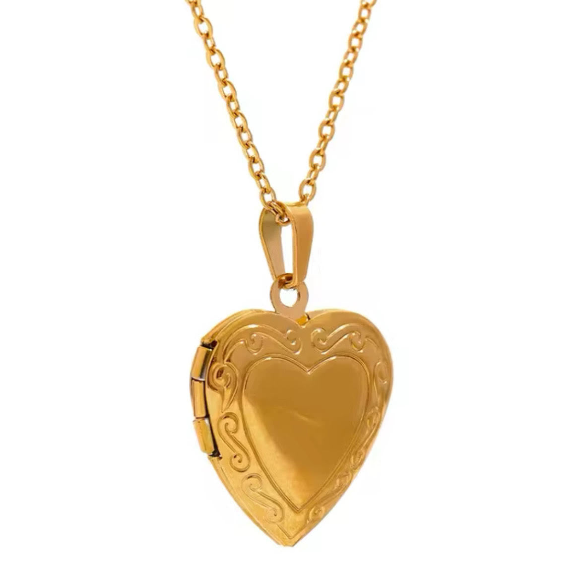 La Locket Necklace